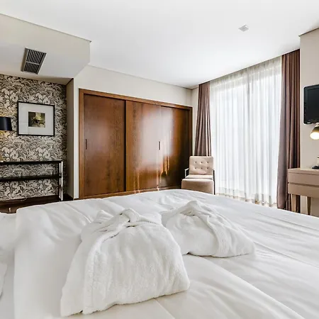 Hotel Villa Batalha מלון בטלייה