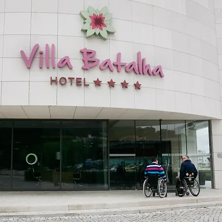 Hotel Villa Batalha 4* בטלייה