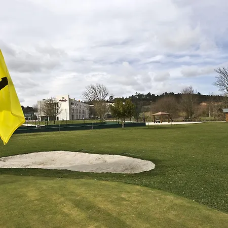 Hotel Villa Batalha 4* בטלייה