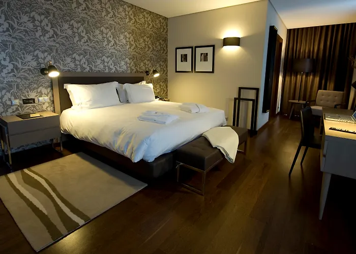 מלון Hotel Villa Batalha