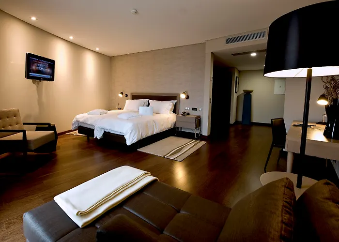 Hotel Villa Batalha 4* バターリャ