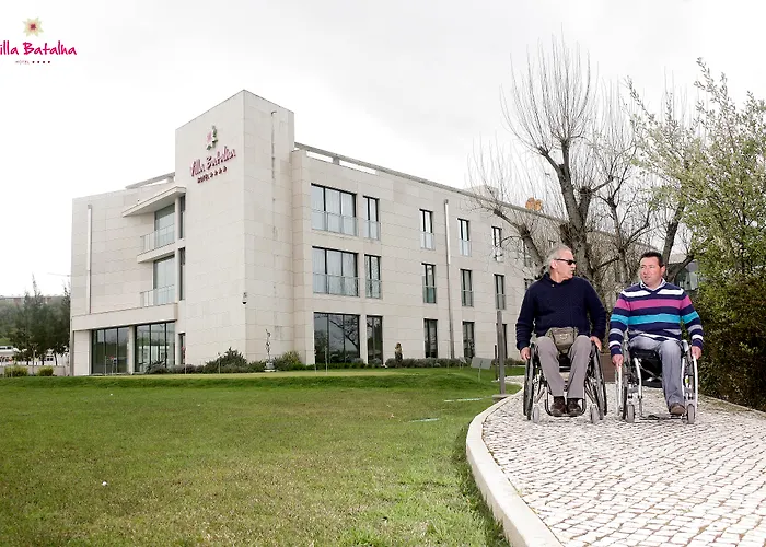 Hotel Villa Batalha מלון 4*