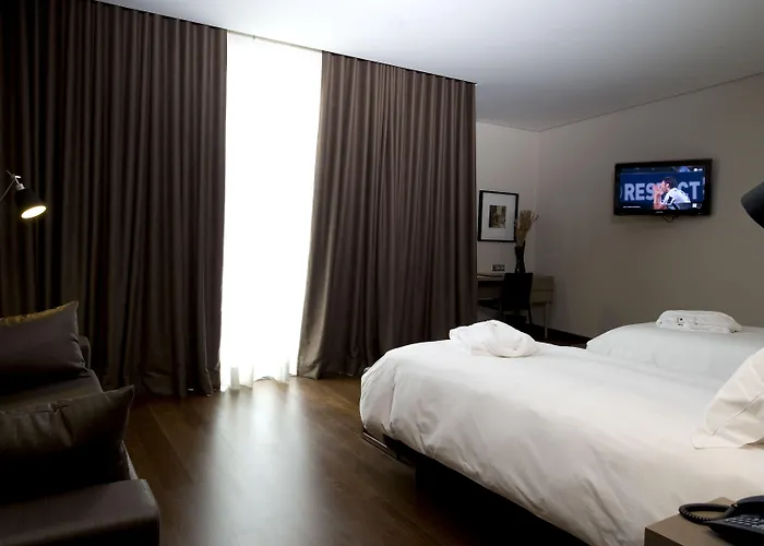 Hotel Villa Batalha 4* בטלייה