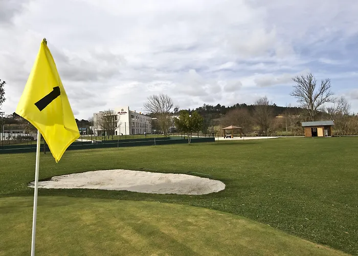 Hotel Villa Batalha 4* בטלייה